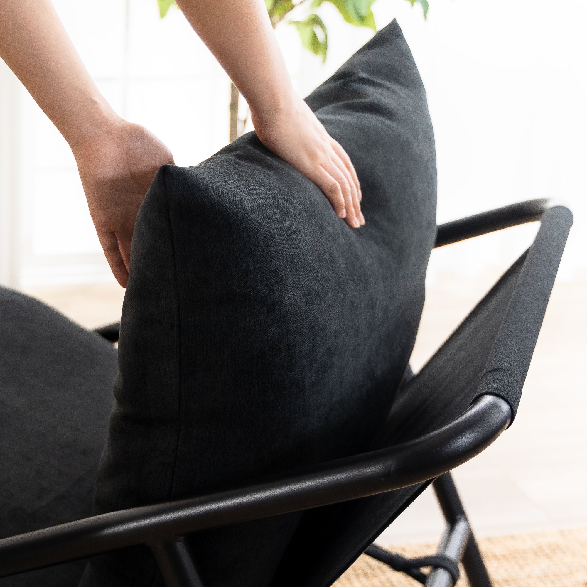 Ada Black Sling Chair - Image 3
