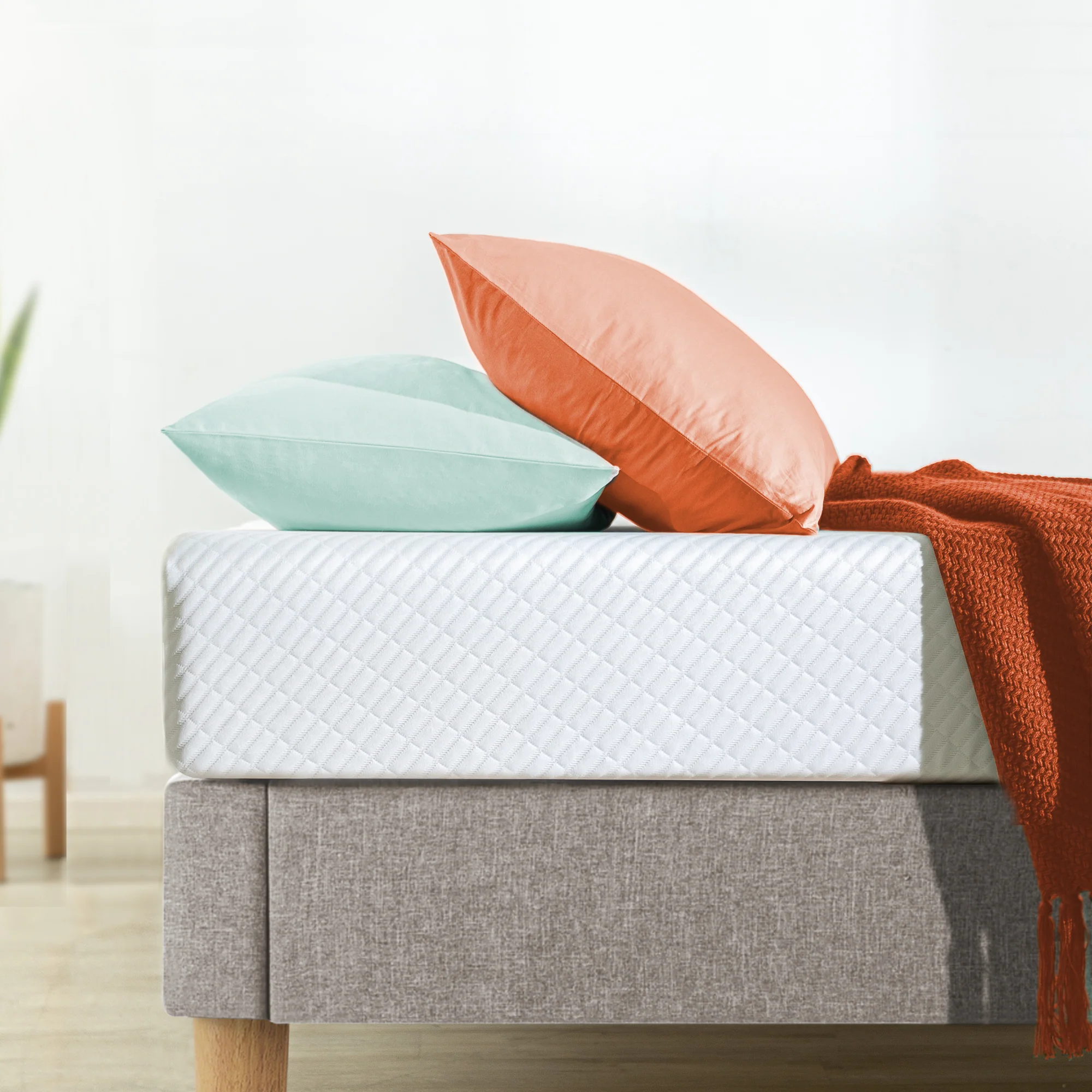 Cooling Memory Foam Mattress - Image 3