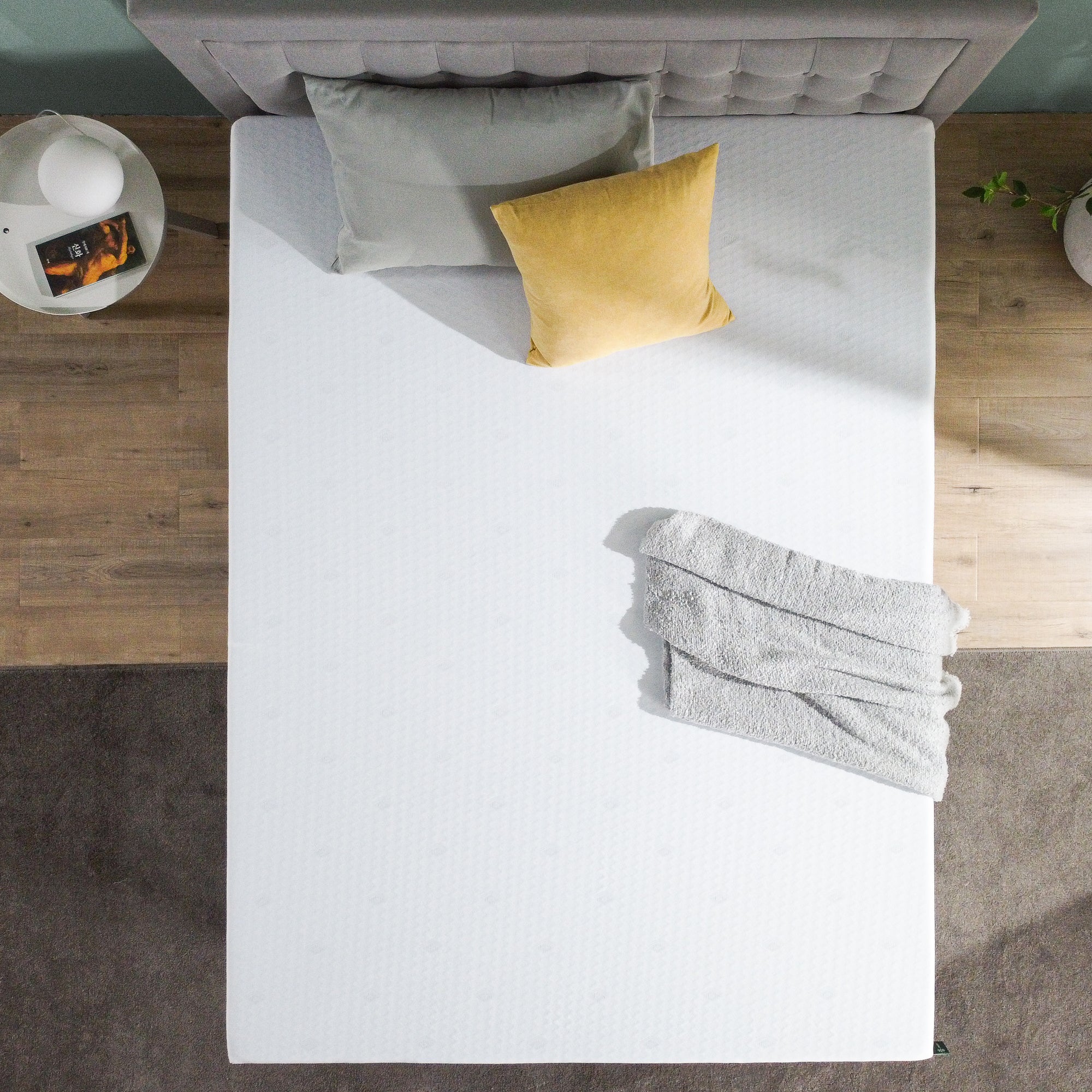Cooling Flippable Memory Foam Mattress - Image 8