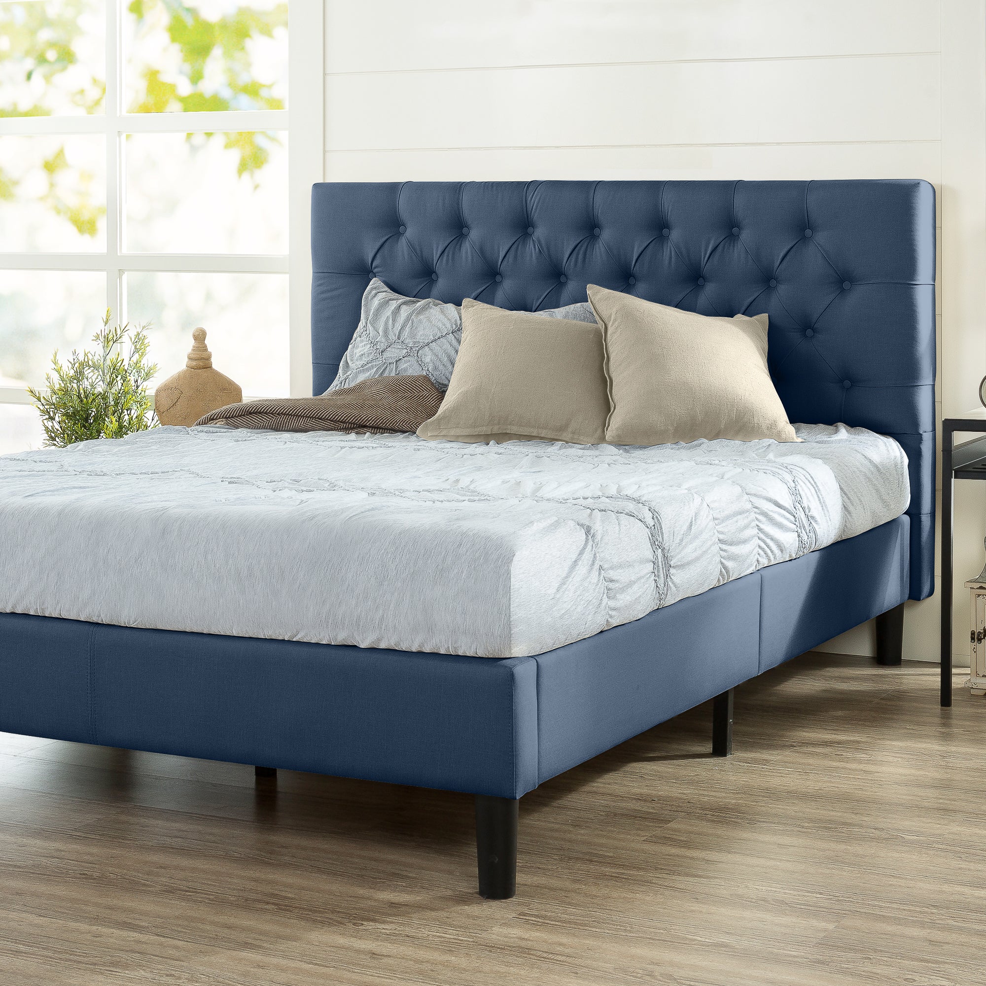 Harper Navy Tufted Bed Frame - Image 3