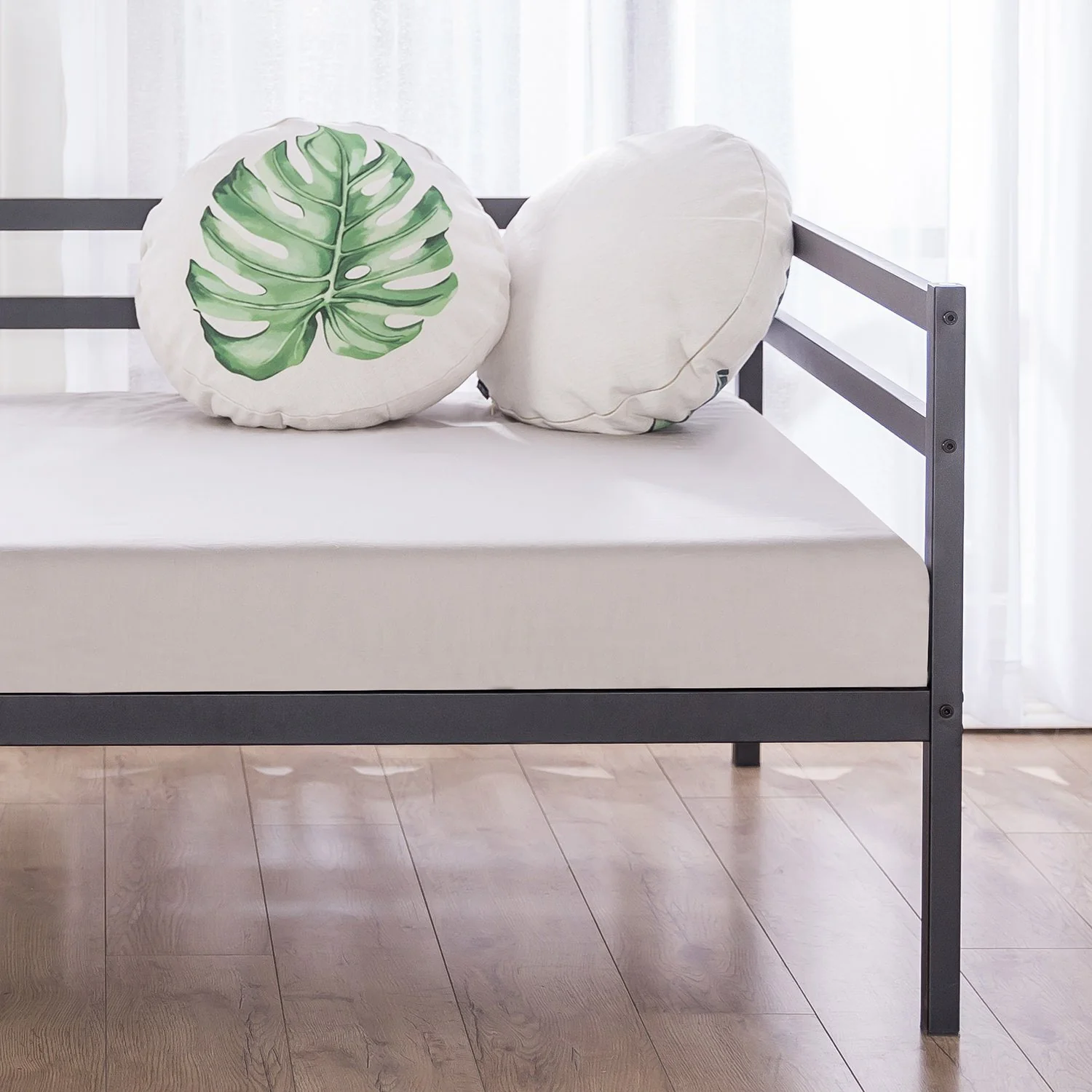 Marie Day Bed - Single - Image 2