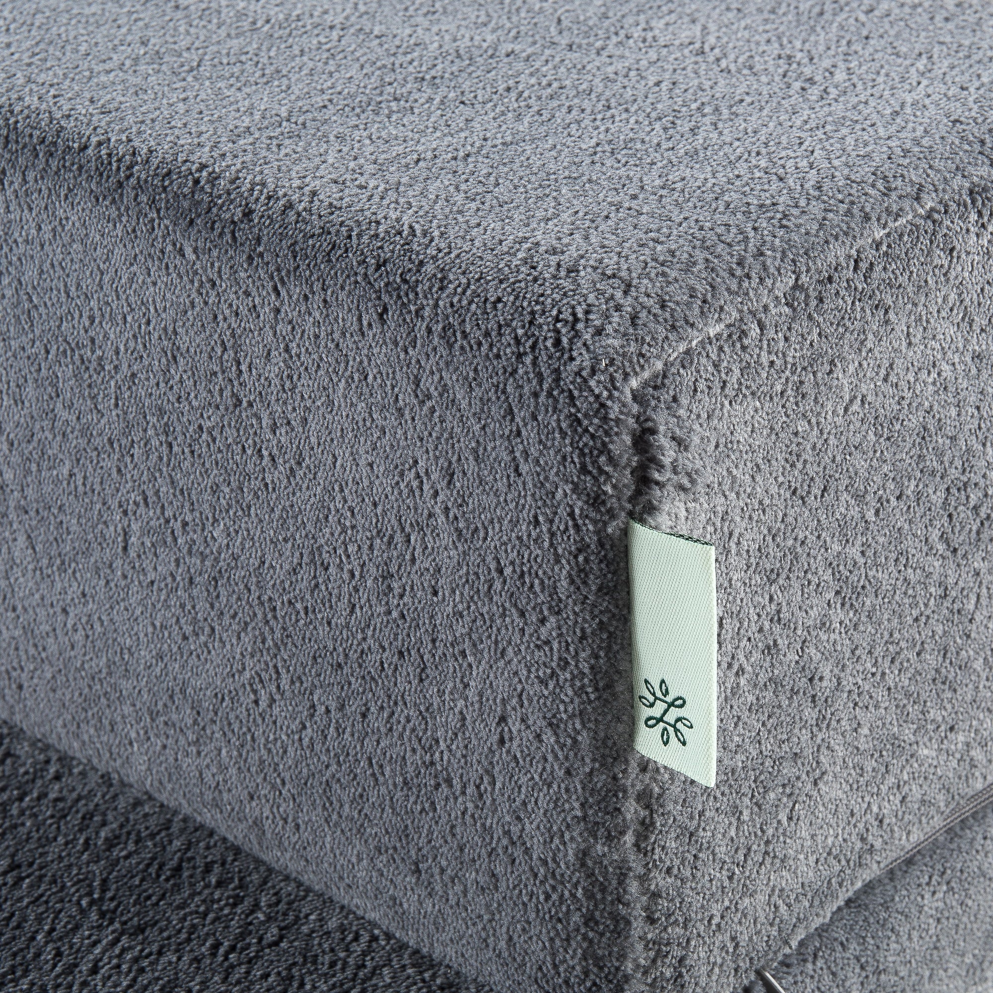 Zinus 3 Step Pet Stairs Ramp Ladder - Charcoal - Image 5