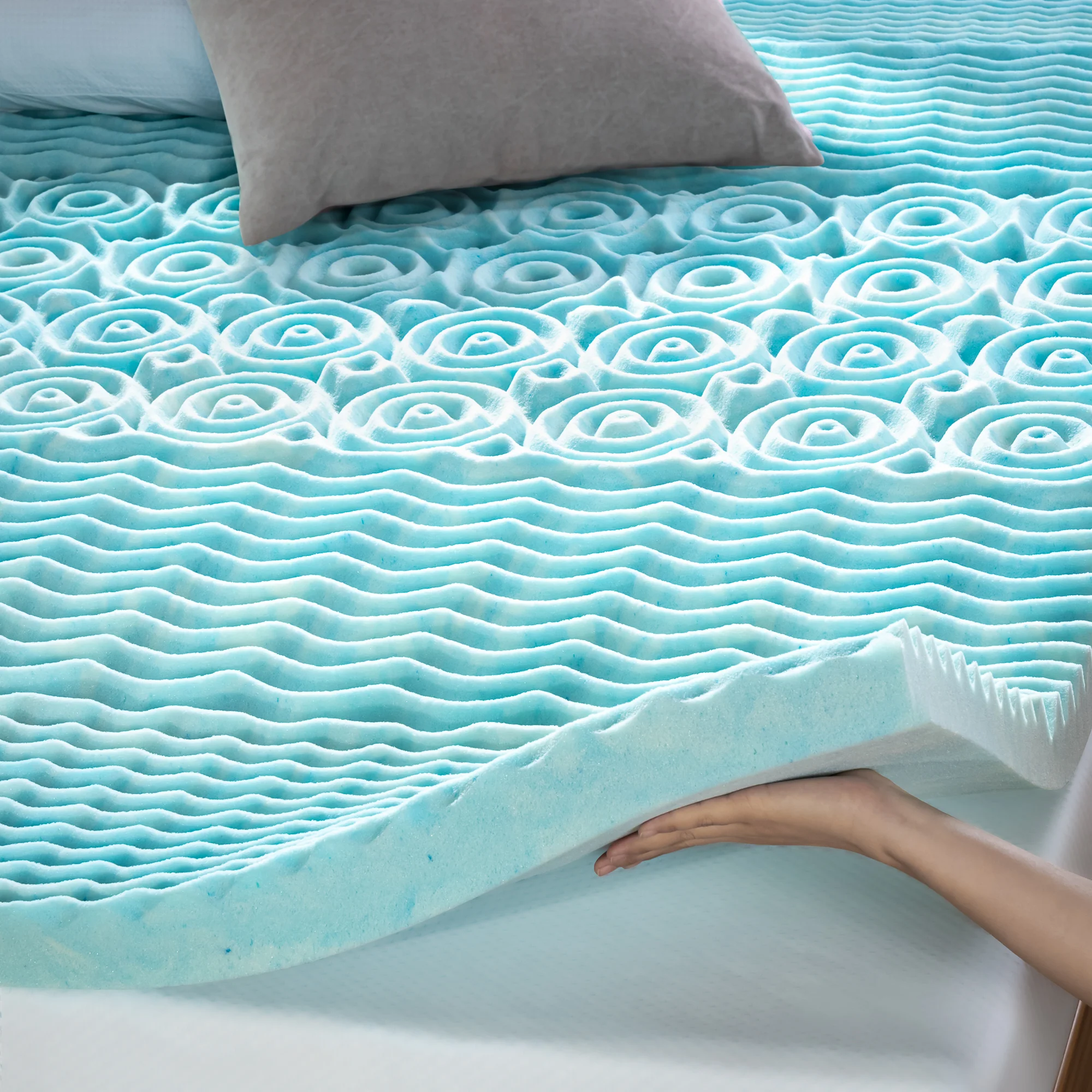 Zinus 5 Zone Cooling Gel Memory Foam Topper - Image 5
