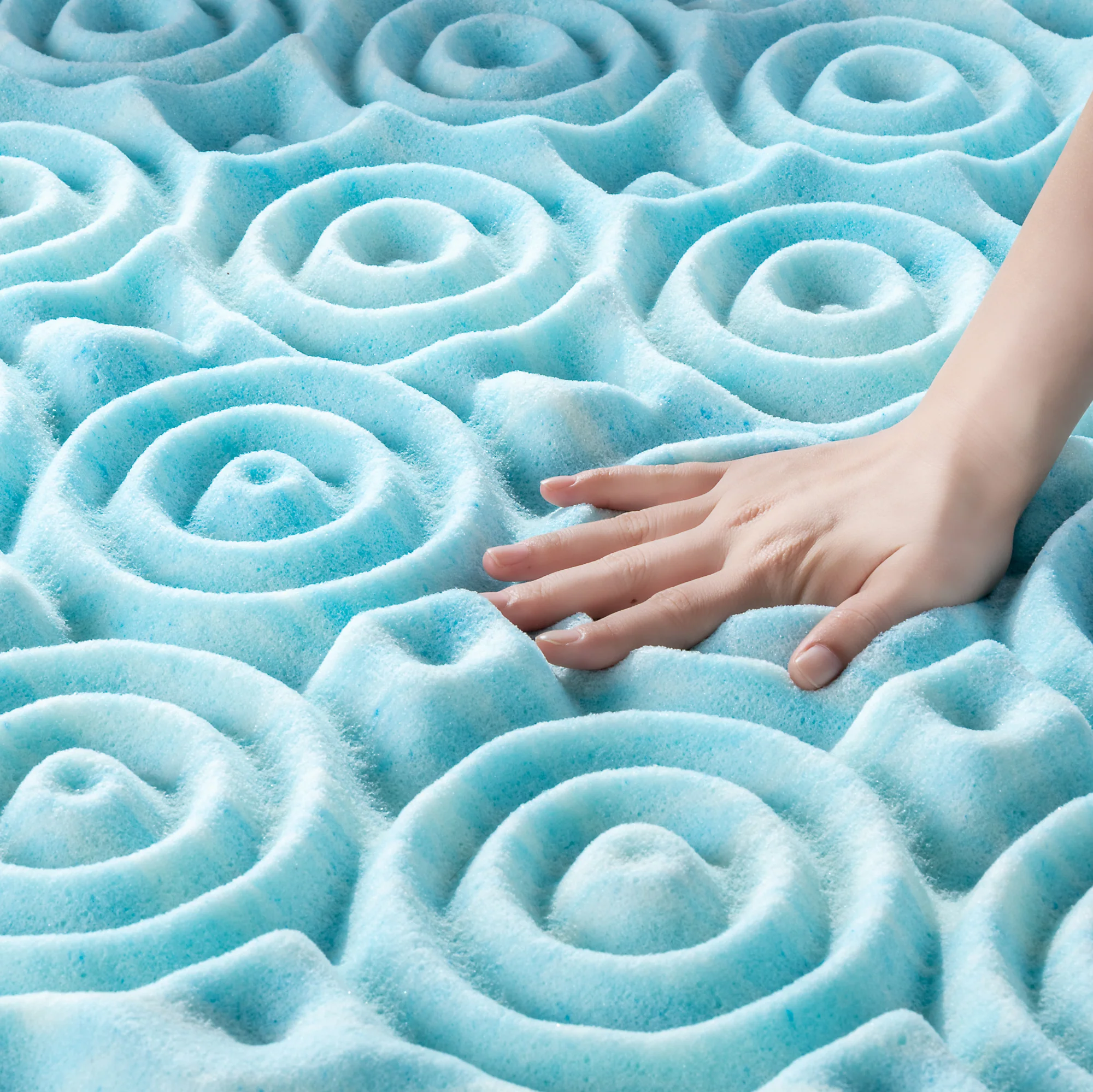 Zinus 5 Zone Cooling Gel Memory Foam Topper - Image 6